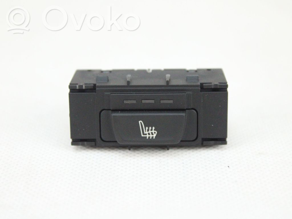 BMW 5 G30 G31 G38 Comutator încălzire scaune 
