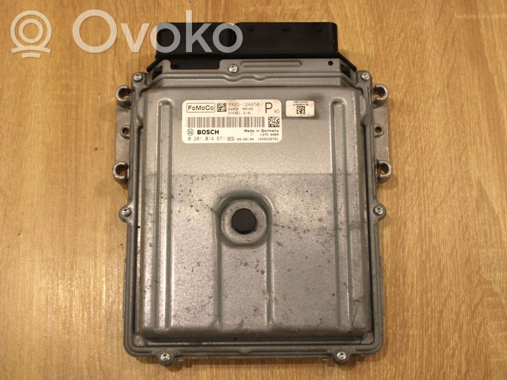 Jaguar XF X250 Engine control unit/module 