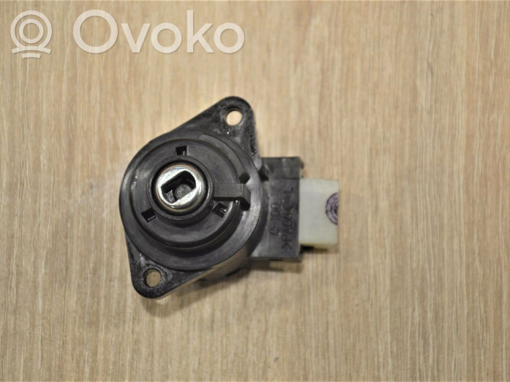 Opel Antara Užvedimo spynelė 