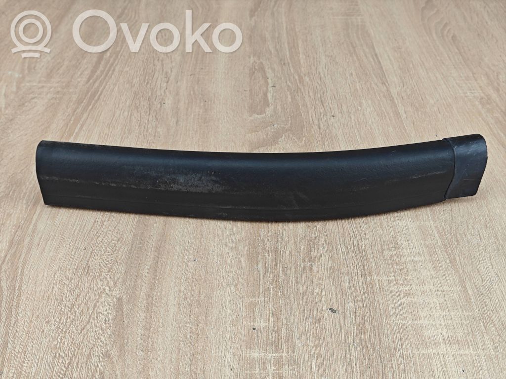 BMW X6 G06 Engine compartment rubber 