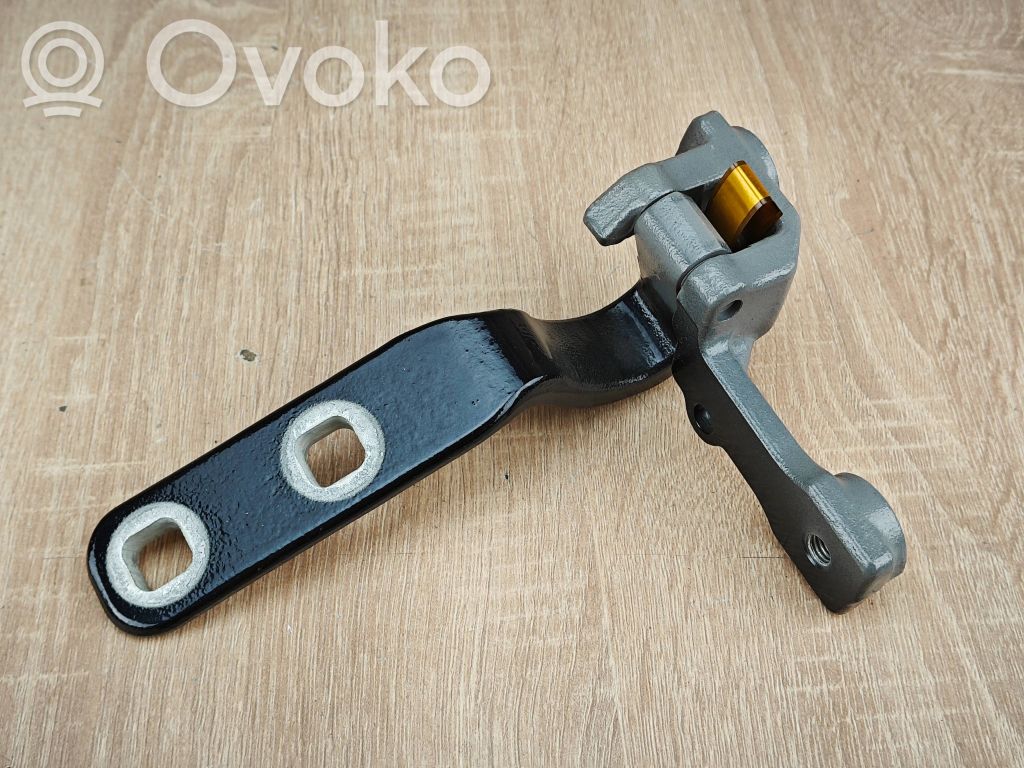 BMW X6 G06 Tailgate/trunk/boot hinge 