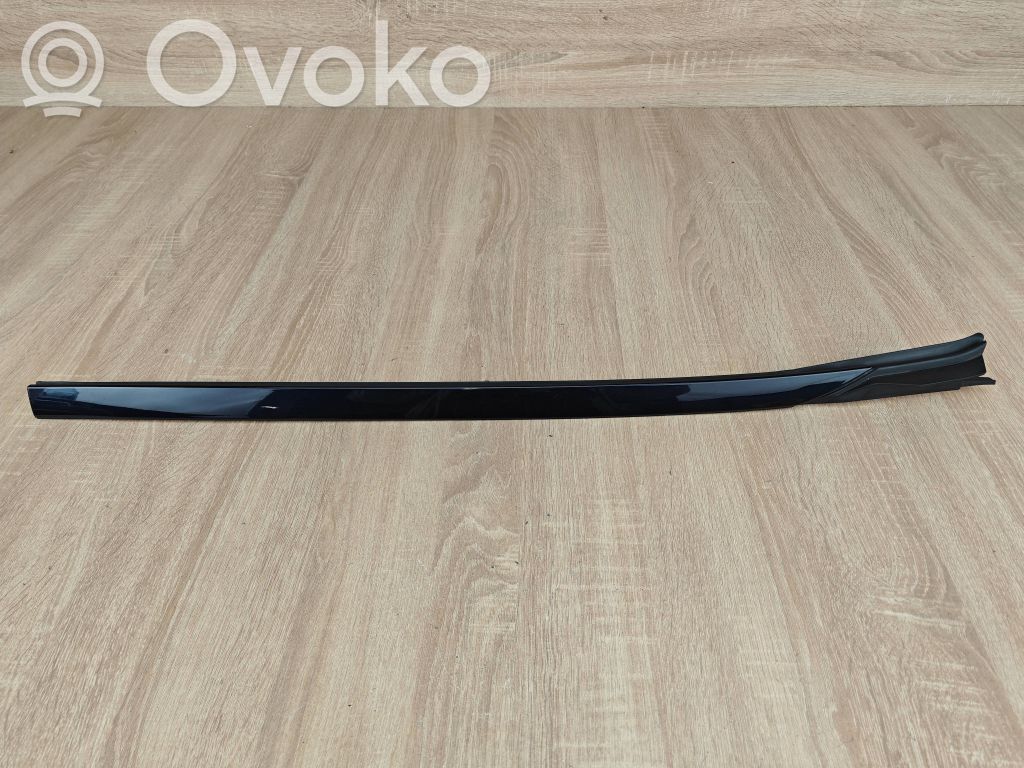 BMW X6 G06 Listwa szyby czołowej / przedniej 