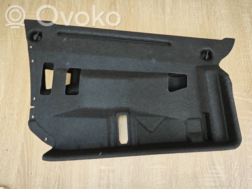 BMW 8 G16 Inny części progu i słupka 