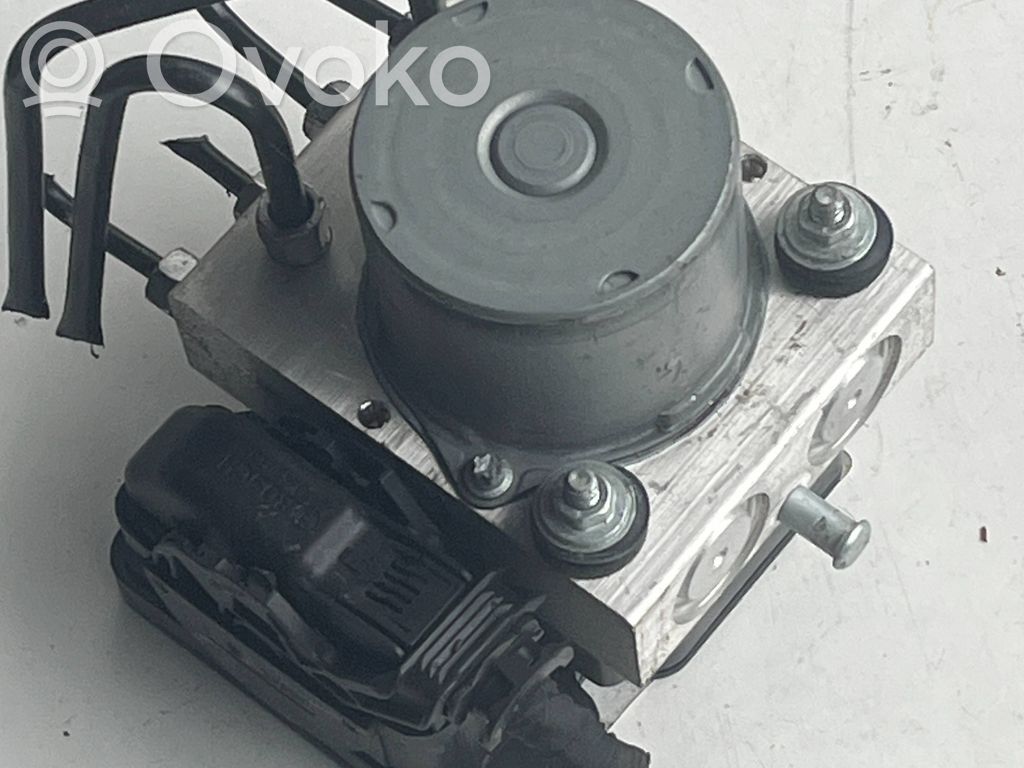 Bomba de ABS   P68287910AE,TYA017822771