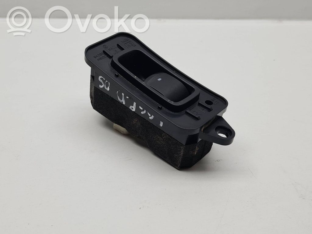 Subaru Outback Electric window control switch 