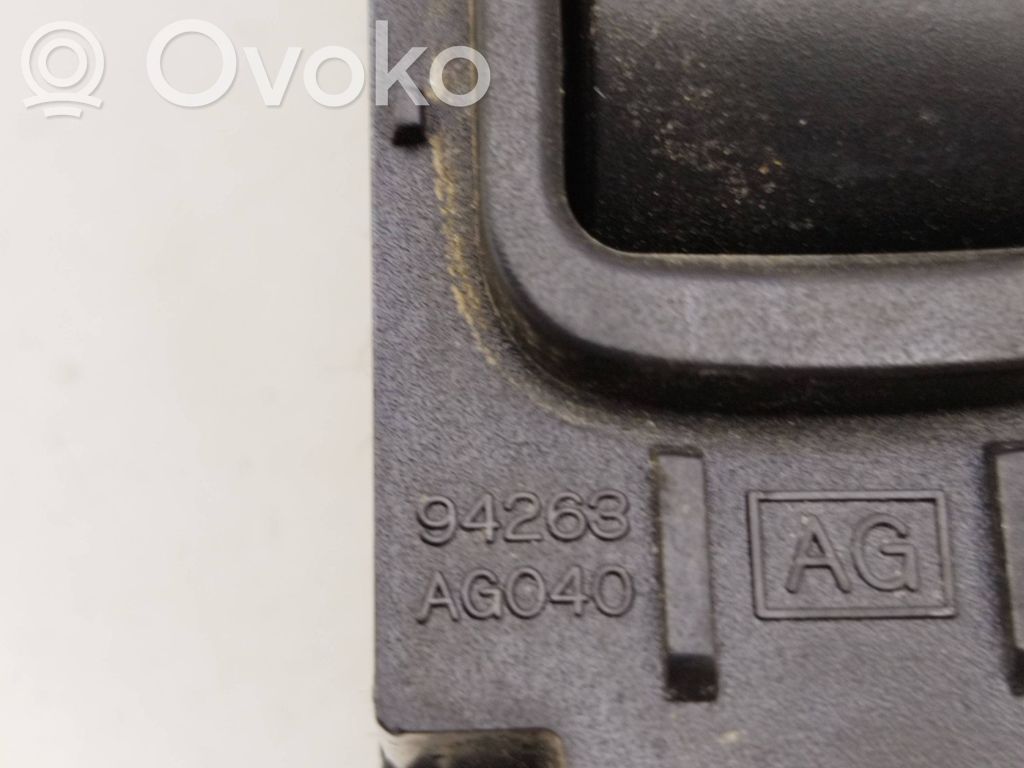 Subaru Legacy Electric window control switch 