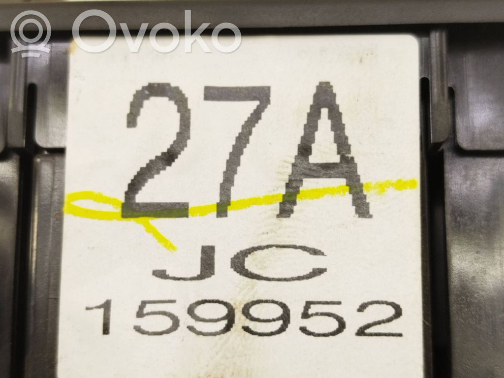 Subaru Legacy Wing mirror switch 