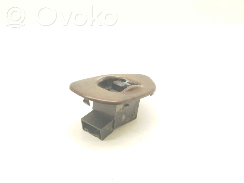 Subaru Forester SF Electric window control switch 