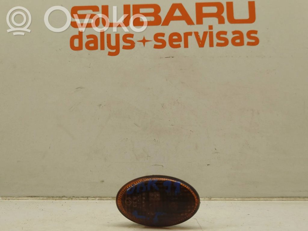 Front fender indicator light   015445,012243