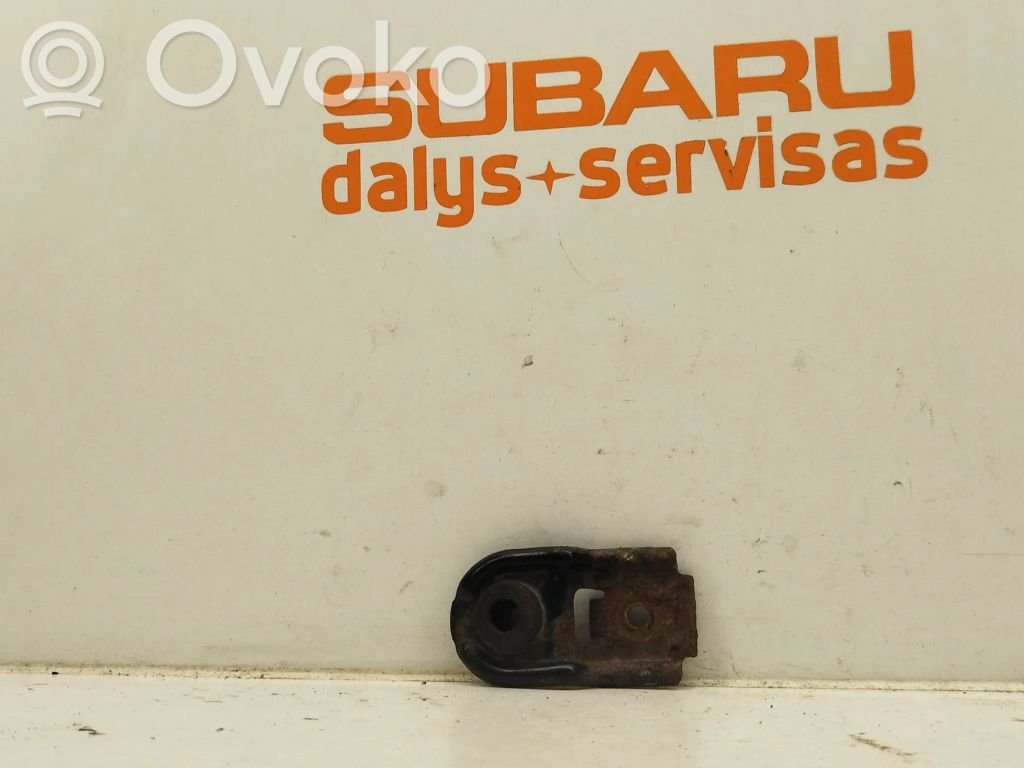 Radiator mount bracket