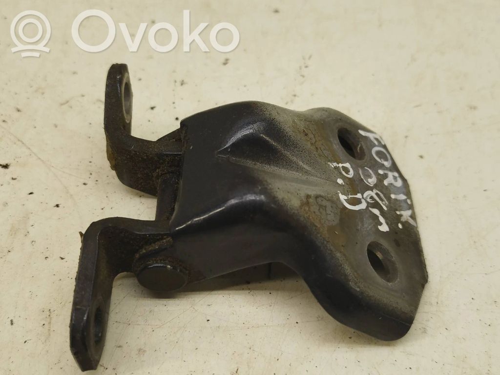 Subaru Forester SH Front door lower hinge 