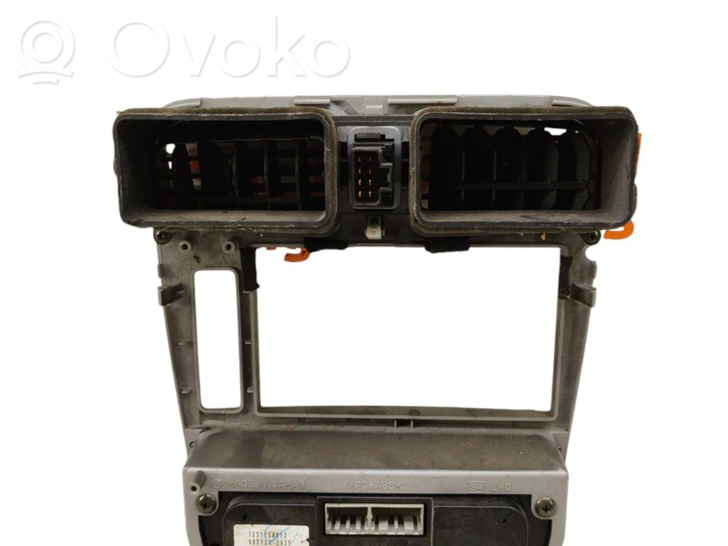 Subaru Forester SG Climate control unit 