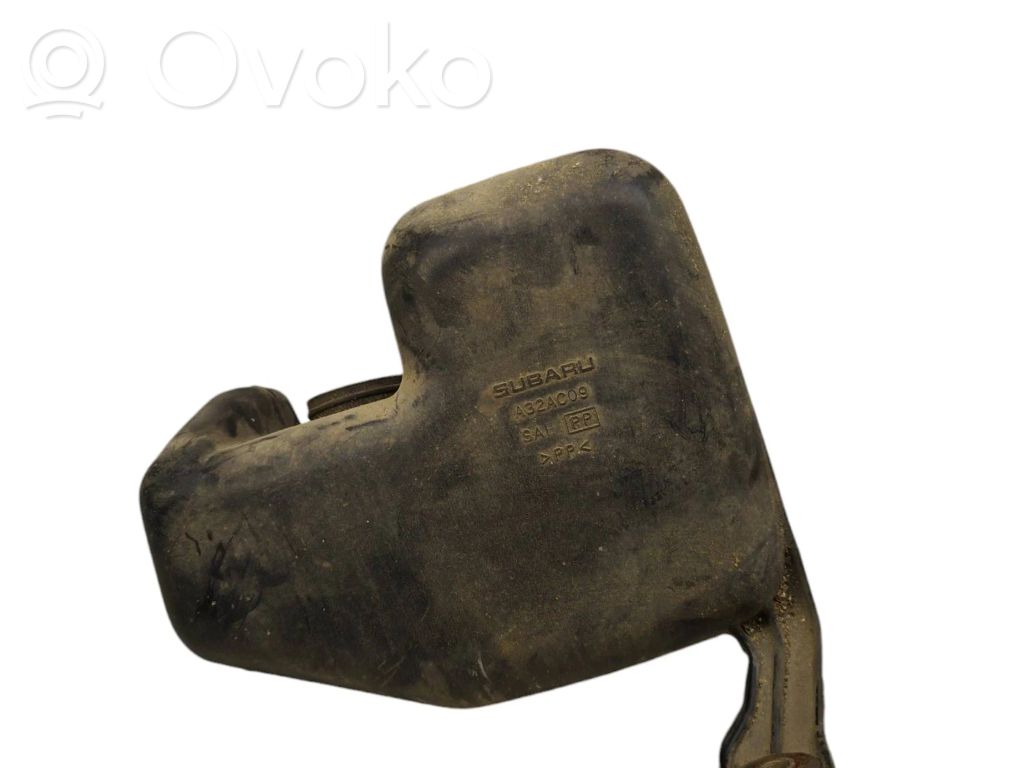 Subaru Forester SF Intake resonator 