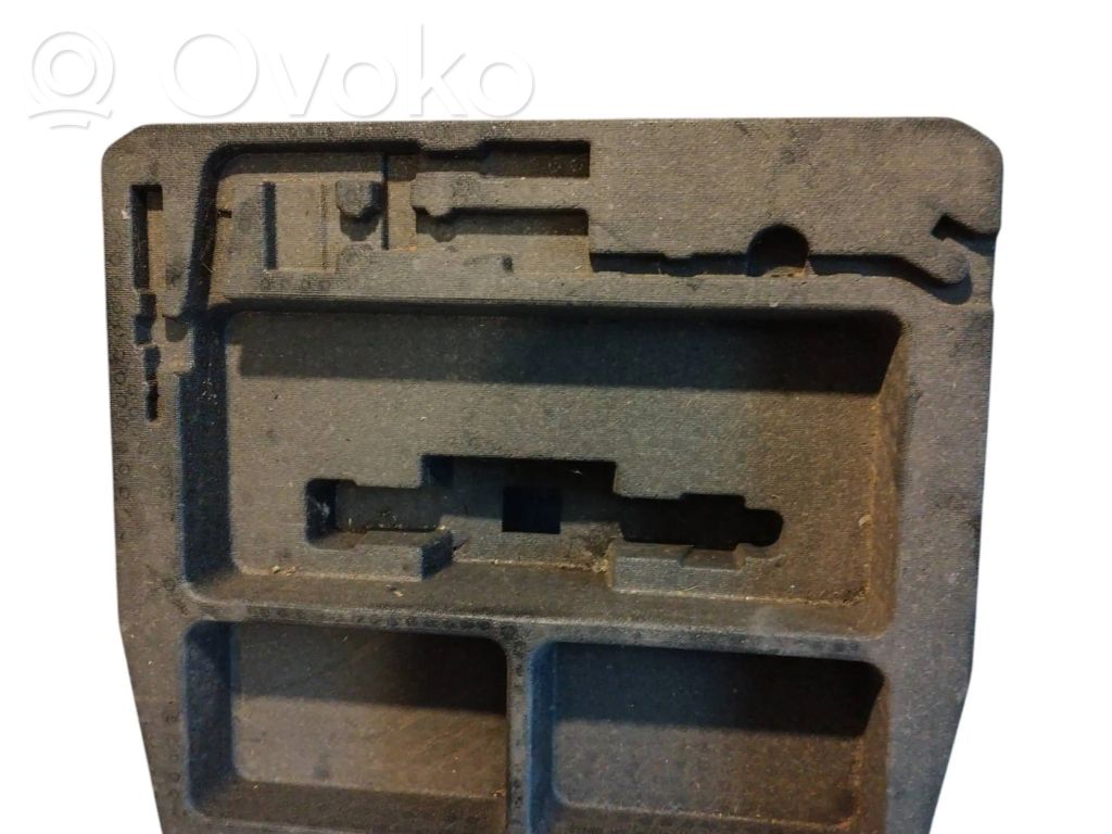 Tool set   91144AL04A