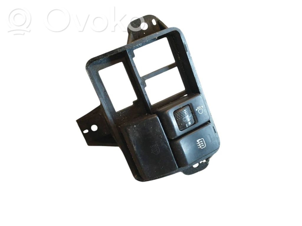 Subaru Forester SG Fog light switch 