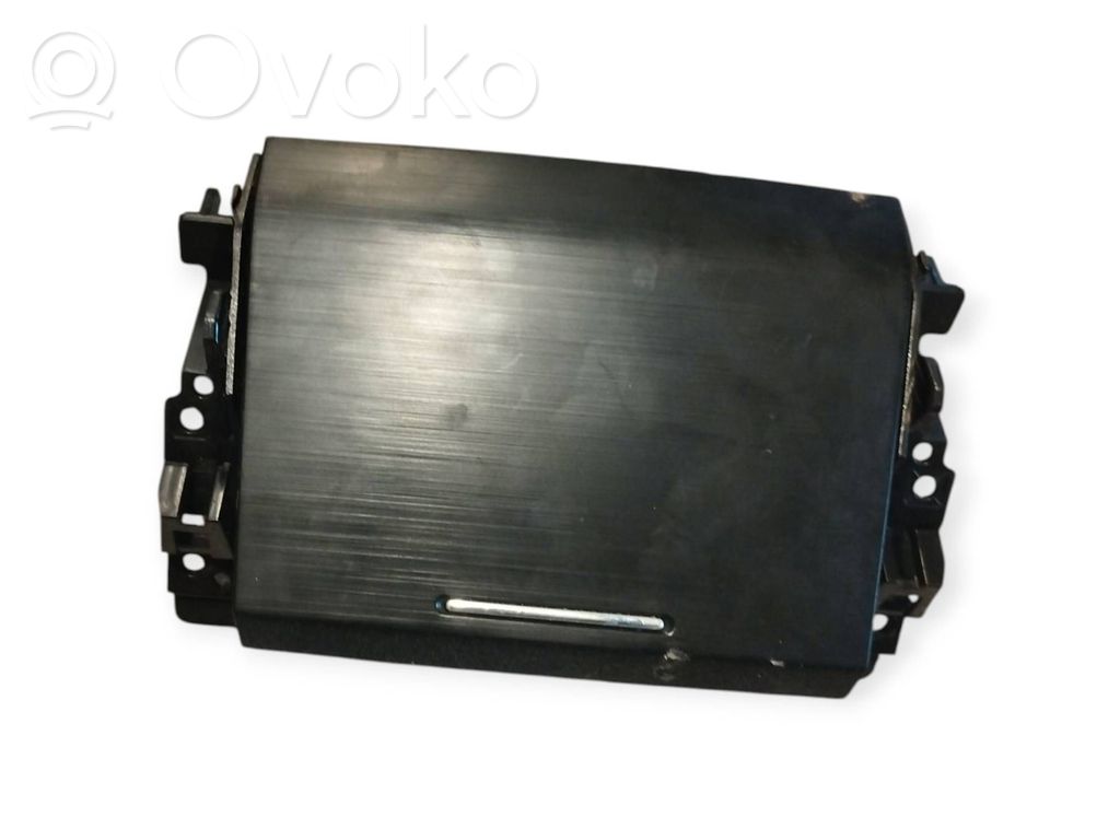 Hansikaslokero   66120AL00A