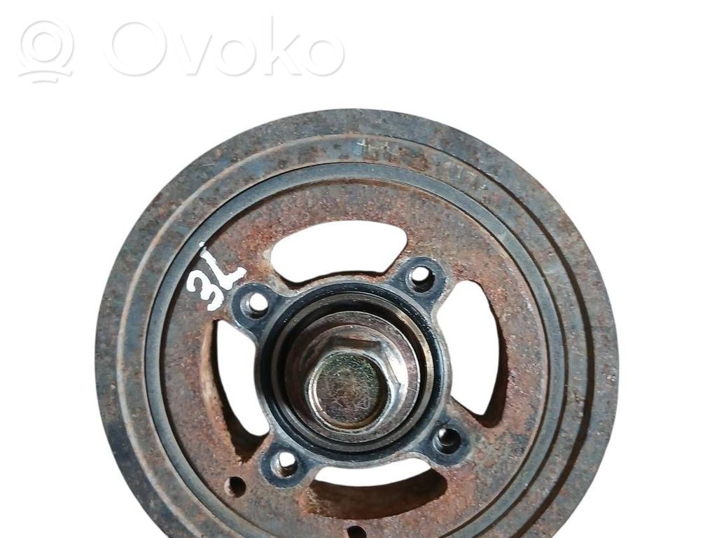 Kampiakselin vauhtipyörä