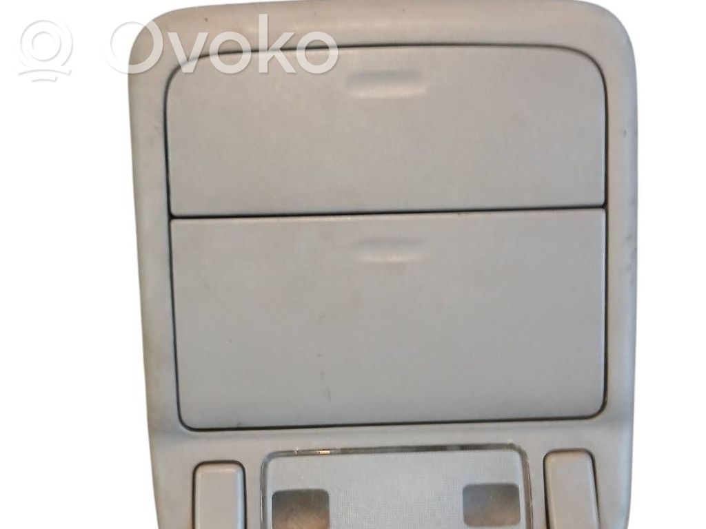 Subaru Forester SG Luz del asiento delantero 