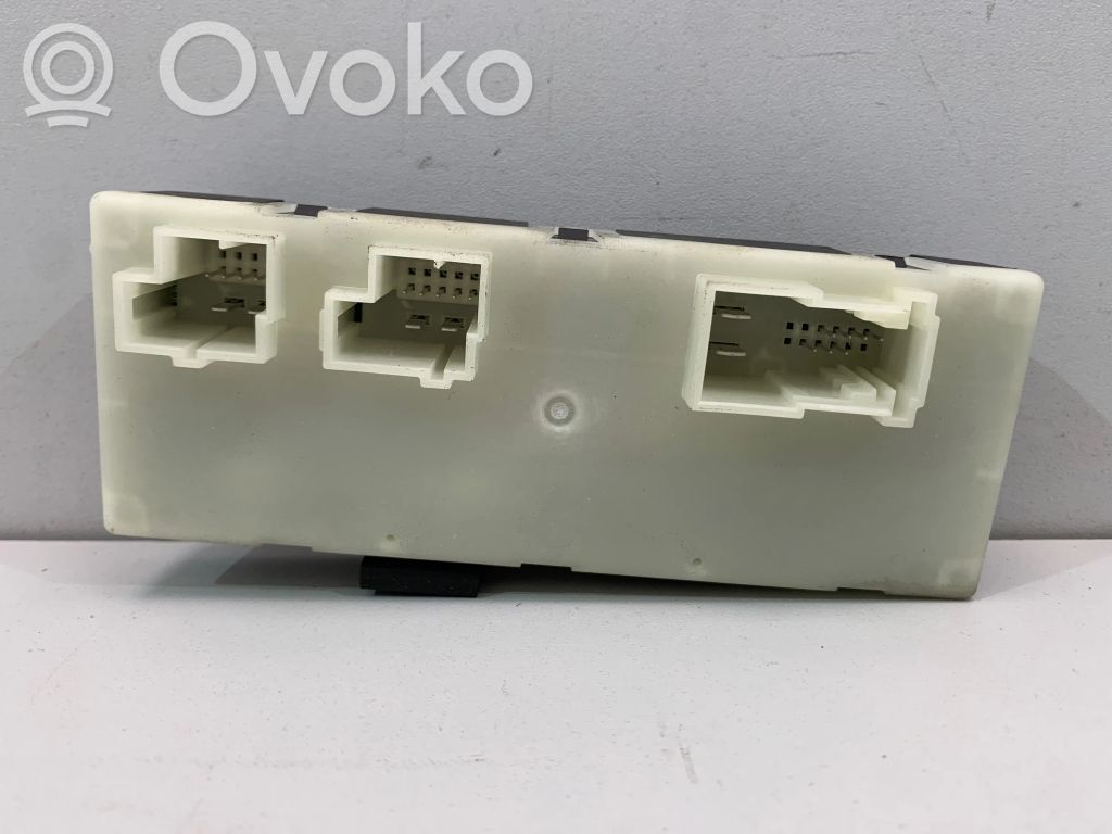 BMW 3 G20 G21 Tailgate/trunk control unit/module 