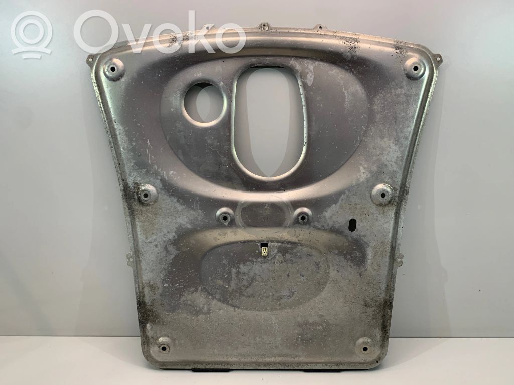 BMW 5 F10 F11 Engine splash shield/under tray 