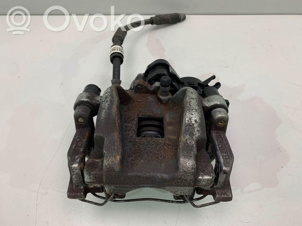 Volvo S90, V90 Tylny zacisk hamulcowy 