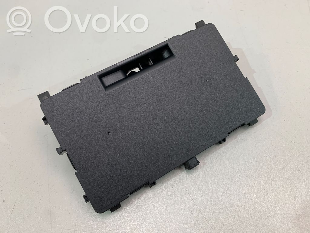 BMW X1 U11 Wireless charging module 