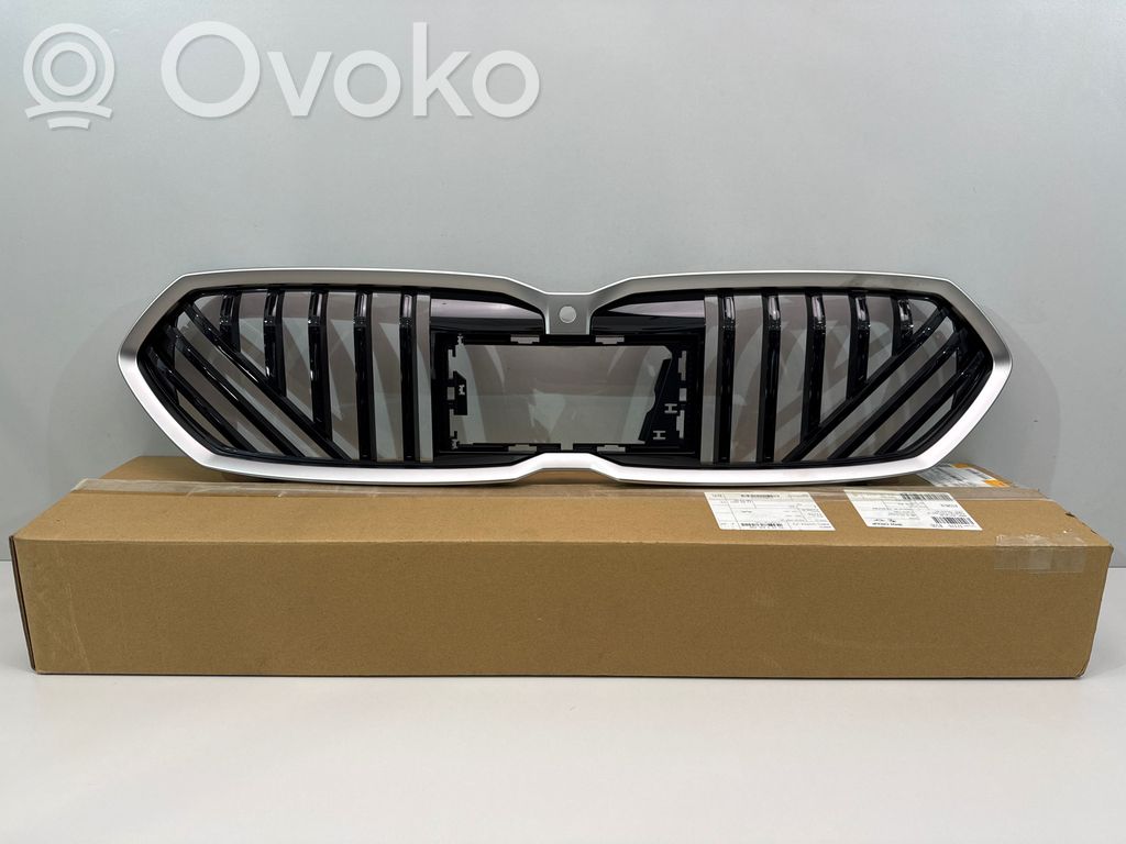 BMW 1 F70 Grilă față 