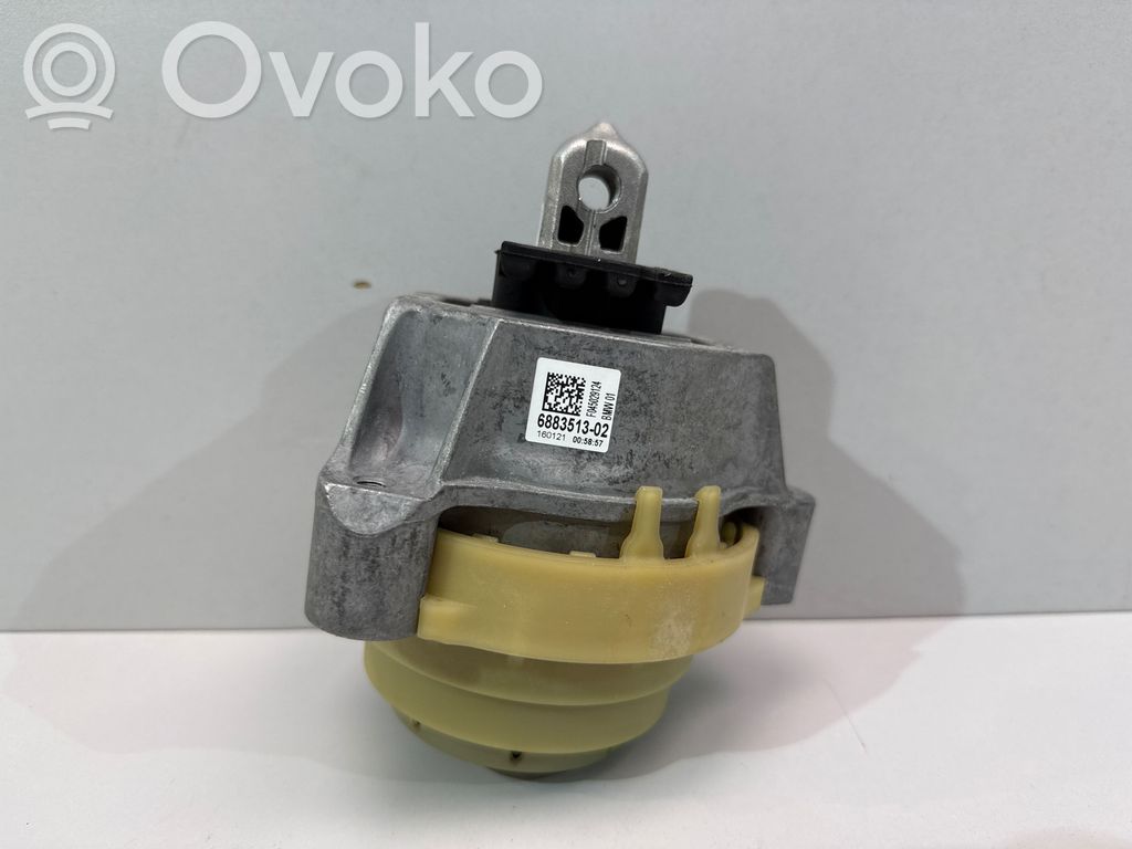 BMW 5 G30 G31 G38 Engine mount bracket 