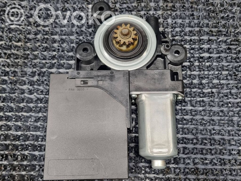 Silnik regulatora szyby drzwi przednich   31295170AA,976589110,31295170A,240935024159