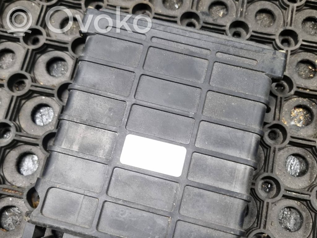 Engine control unit/module   0280800128,811906264C