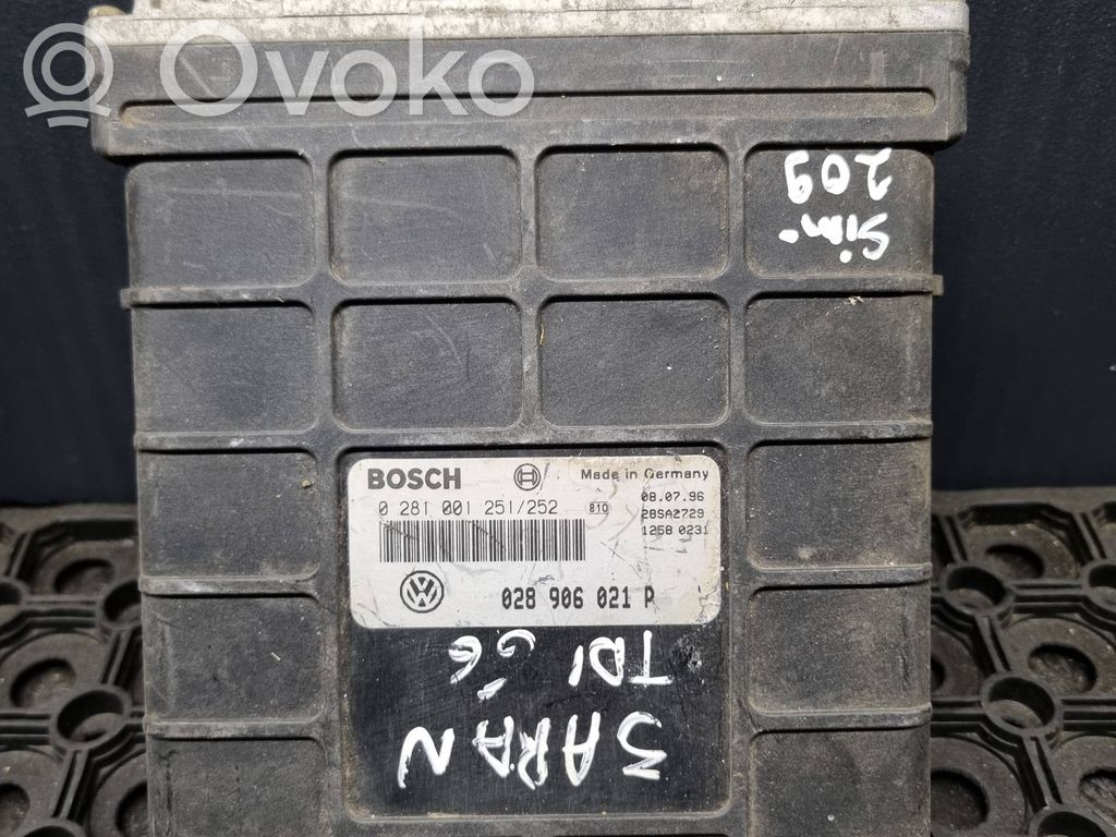 Engine control unit/module   0281001251,028906021P