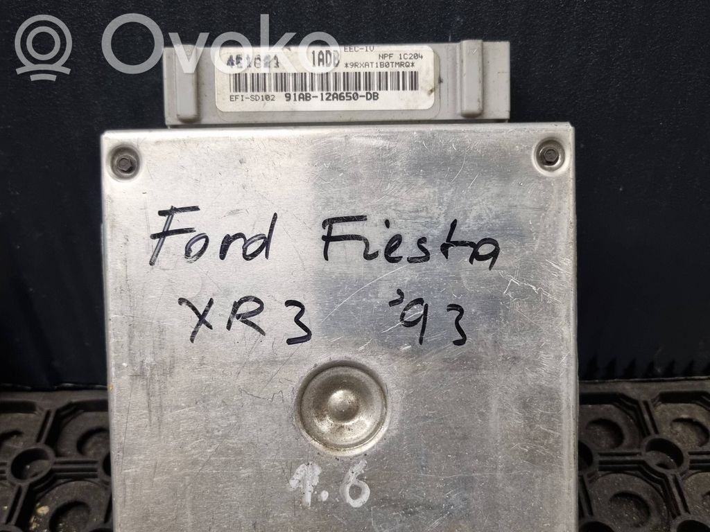 Ford Escort Engine control unit/module 