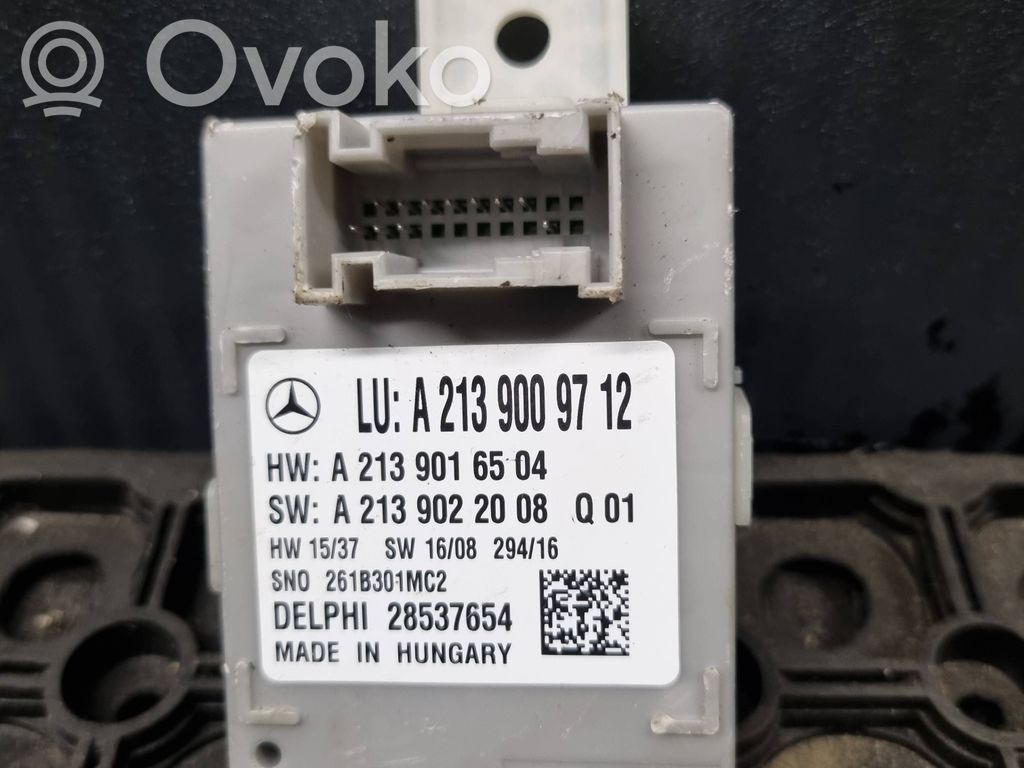 Mercedes-Benz E W213 Sterownik / Moduł świateł LCM 