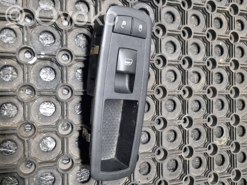 Chrysler Grand Voyager V Electric window control switch 