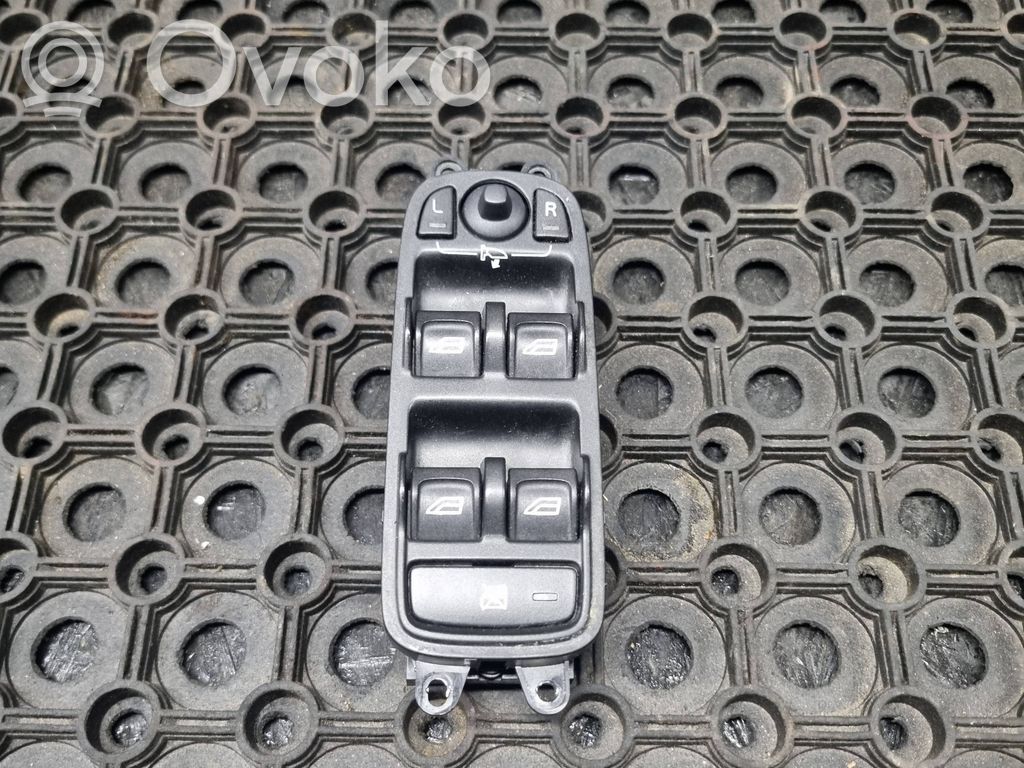 Volvo V50 Electric window control switch 