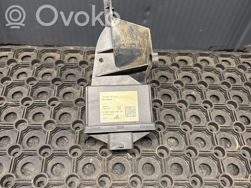 Sterownik / moduł świateł Xenon   130732919700,00100003