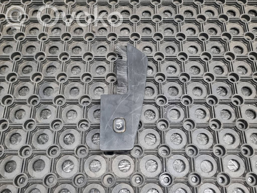 Chrysler Grand Voyager V Tailgate opening switch 