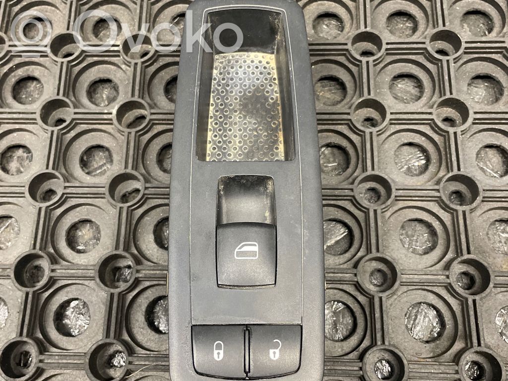 Chrysler Grand Voyager V Electric window control switch 