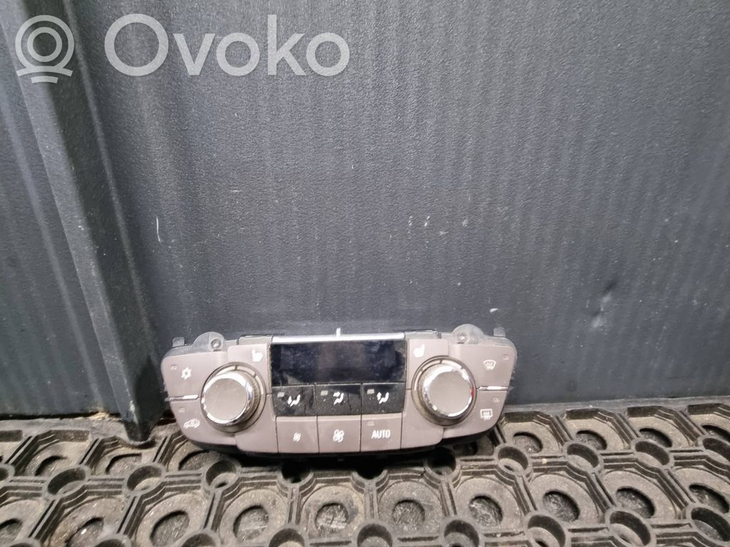 Opel Insignia A Climate control unit 