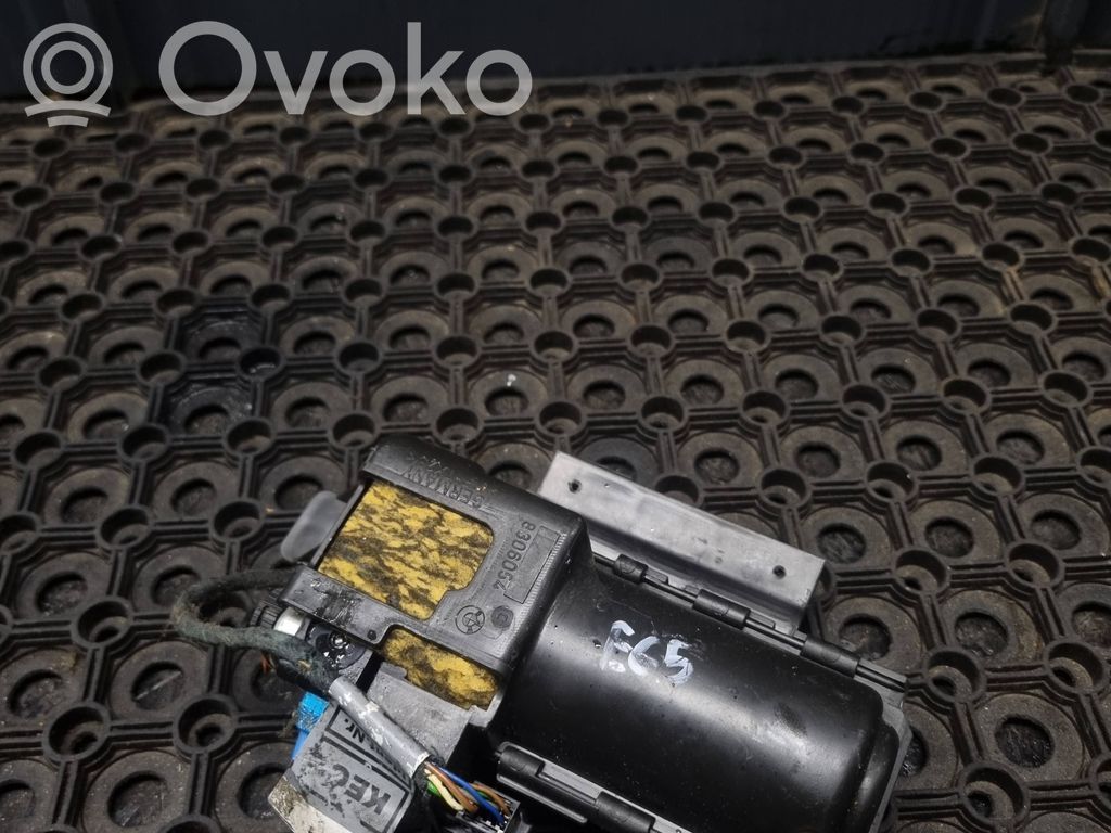 Motor de ajuste del asiento   8306054