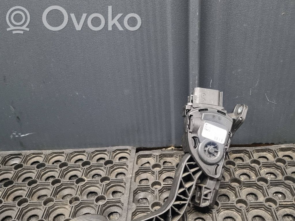 Ford S-MAX Akseleratora pedālis 