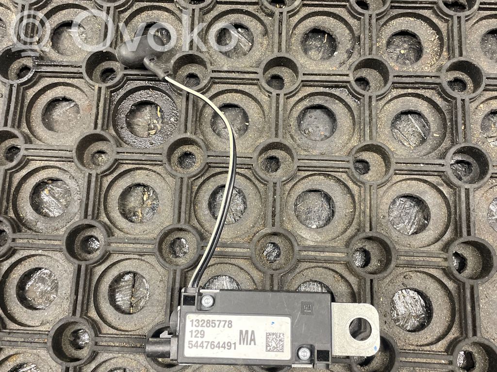 Opel Insignia A Amplificatore antenna 