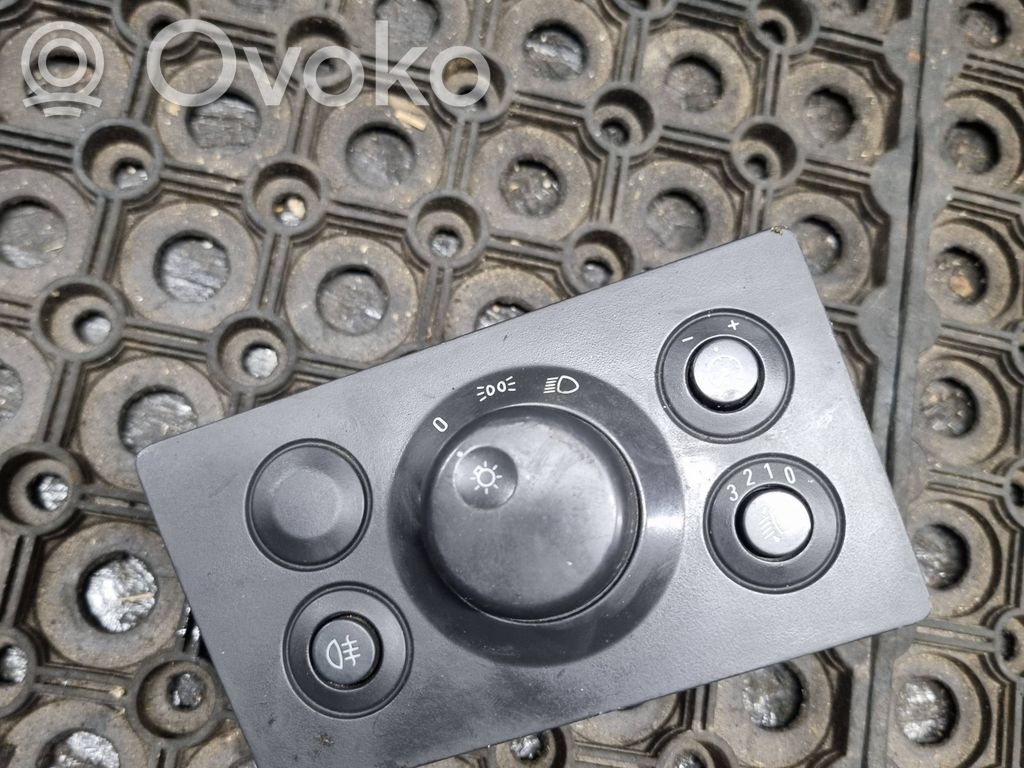 Opel Zafira B Light switch 