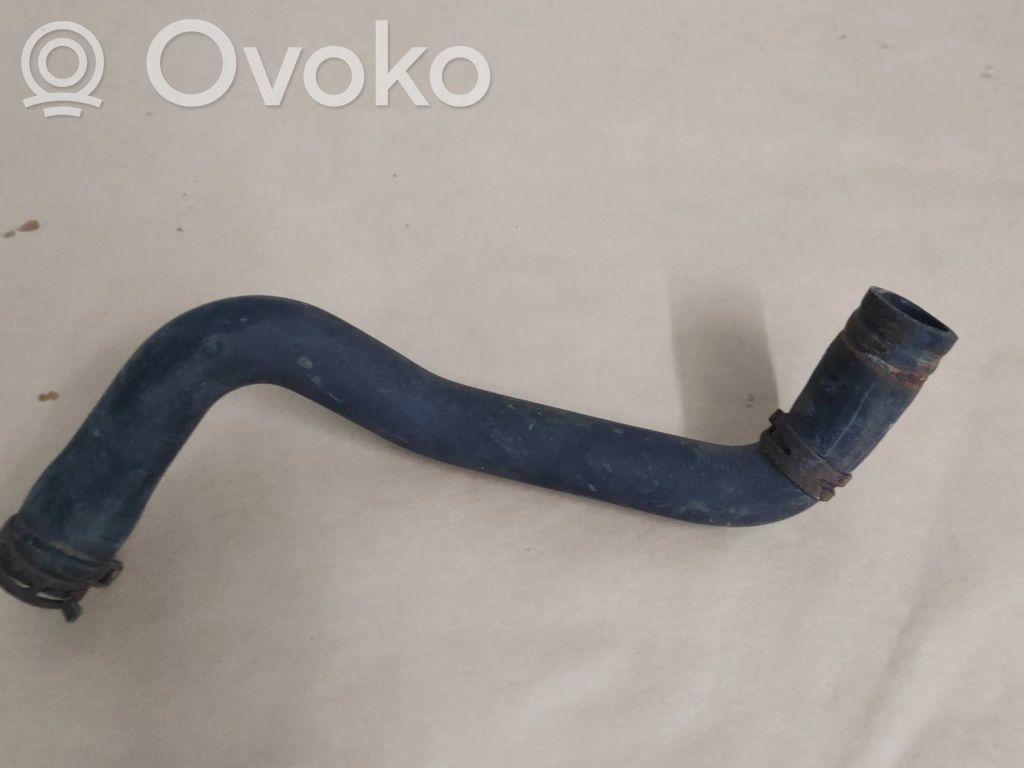 Engine coolant pipe/hose