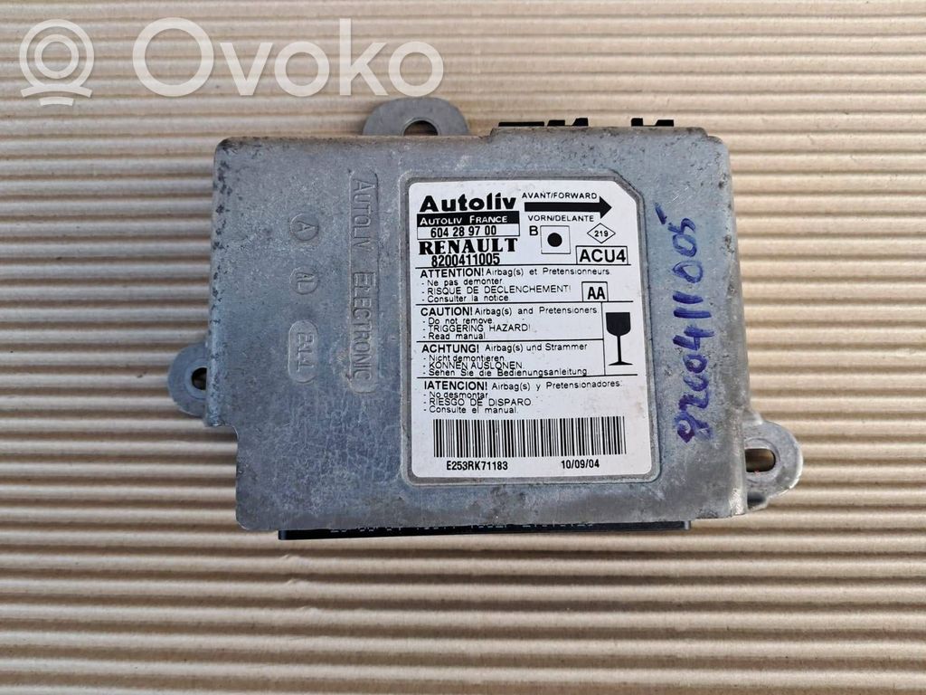 Renault Megane II Airbag control unit/module 