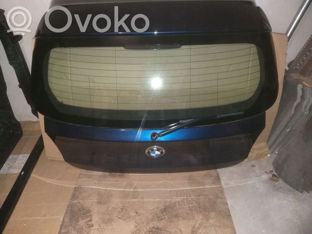 BMW 1 E81 E87 Tylna klapa bagażnika 