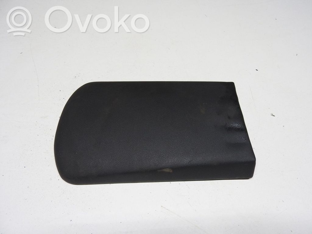 Peugeot 3008 I Armrest 