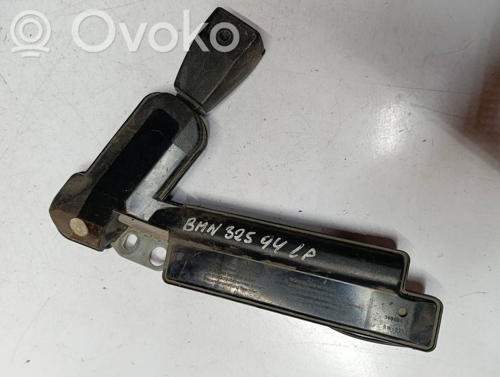 BMW 3 E36 Front seatbelt buckle 