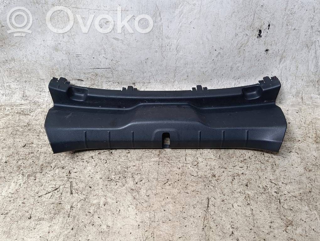 Protector del borde del maletero/compartimento de carga   08687734