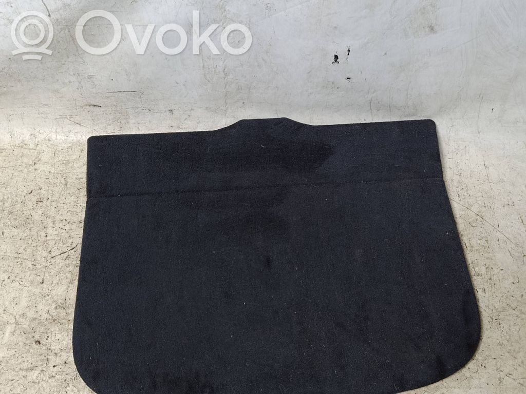 Volvo C30 Bagažinės grindys 